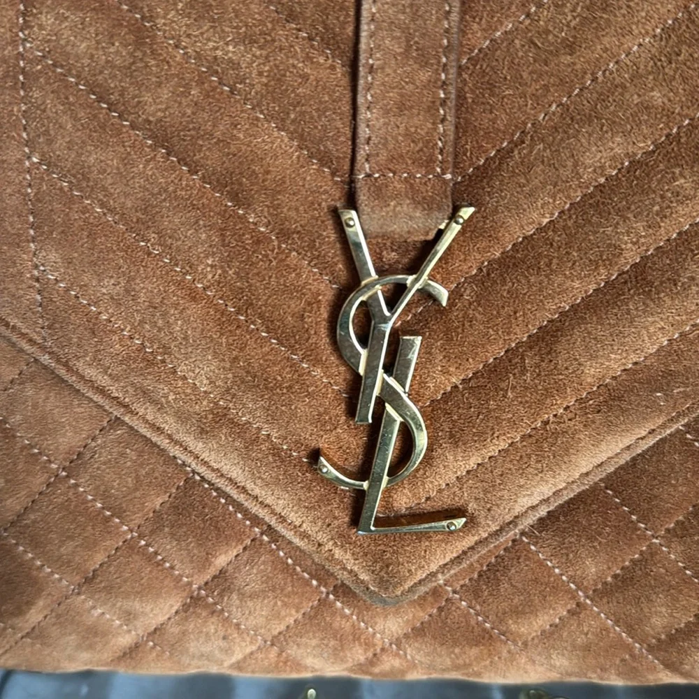 YSL Yves Saint Laurent Brown Suede Quilted Medium Envelope Handbag - Picture 3 of 16